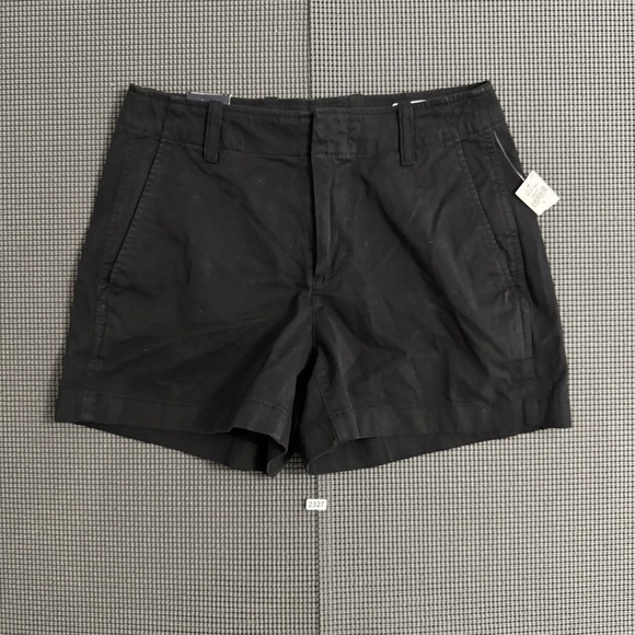 GAP Pants - Gap Downtown Khaki Shorts Black Mid Rise Size 4 New With Tags